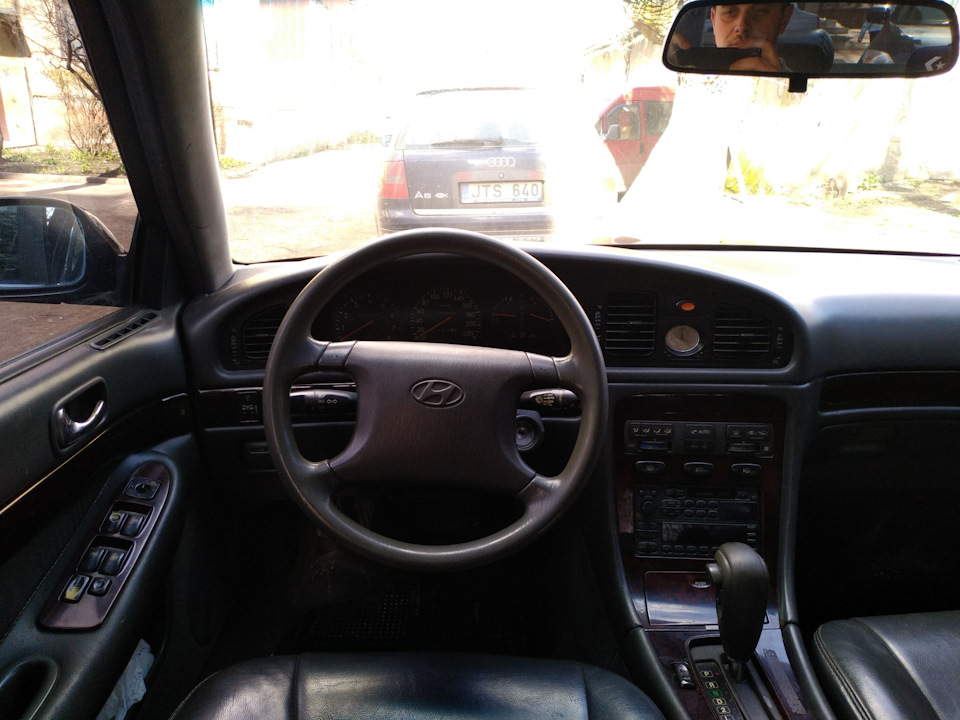 Тимчасове авто Hyundai Grandeur LX 4