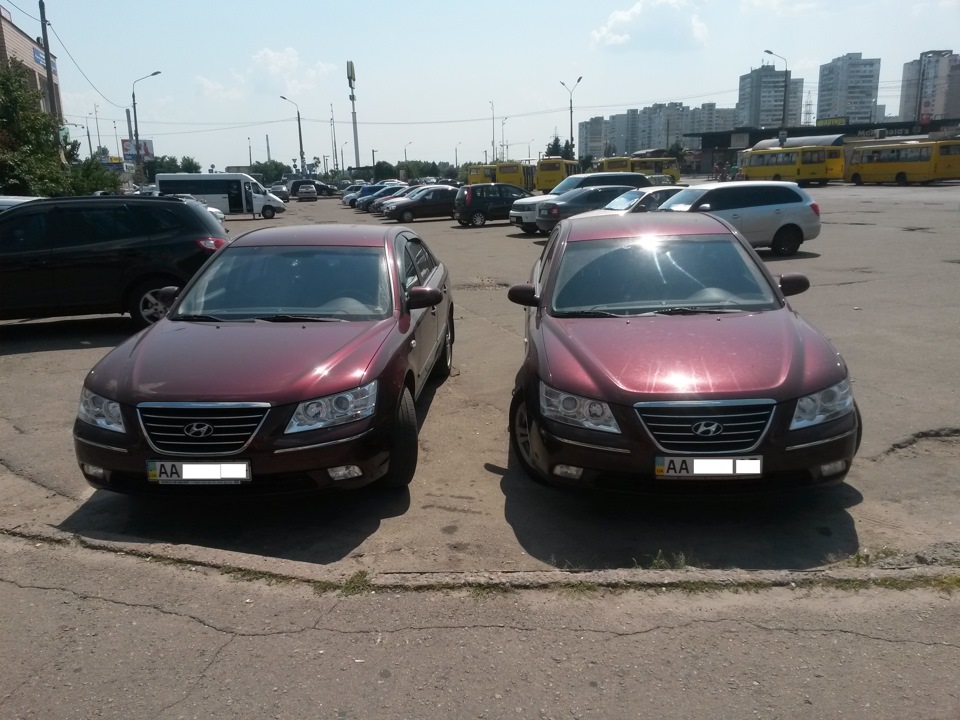 Випадково зустрів близнюка 1