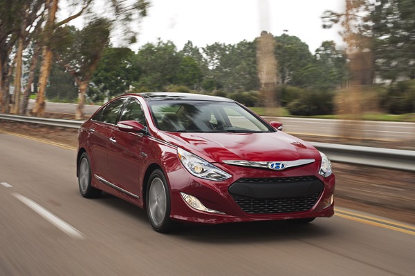 Hyundai Sonata Hybrid 1