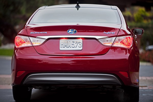 Hyundai Sonata Hybrid 5