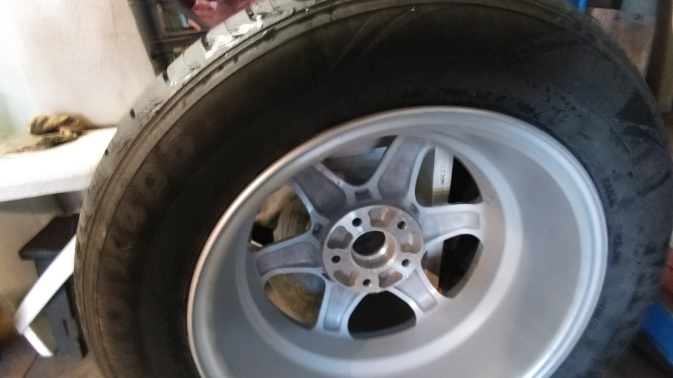 Bridgestone blizzak DMV-2 215/65 r16 3