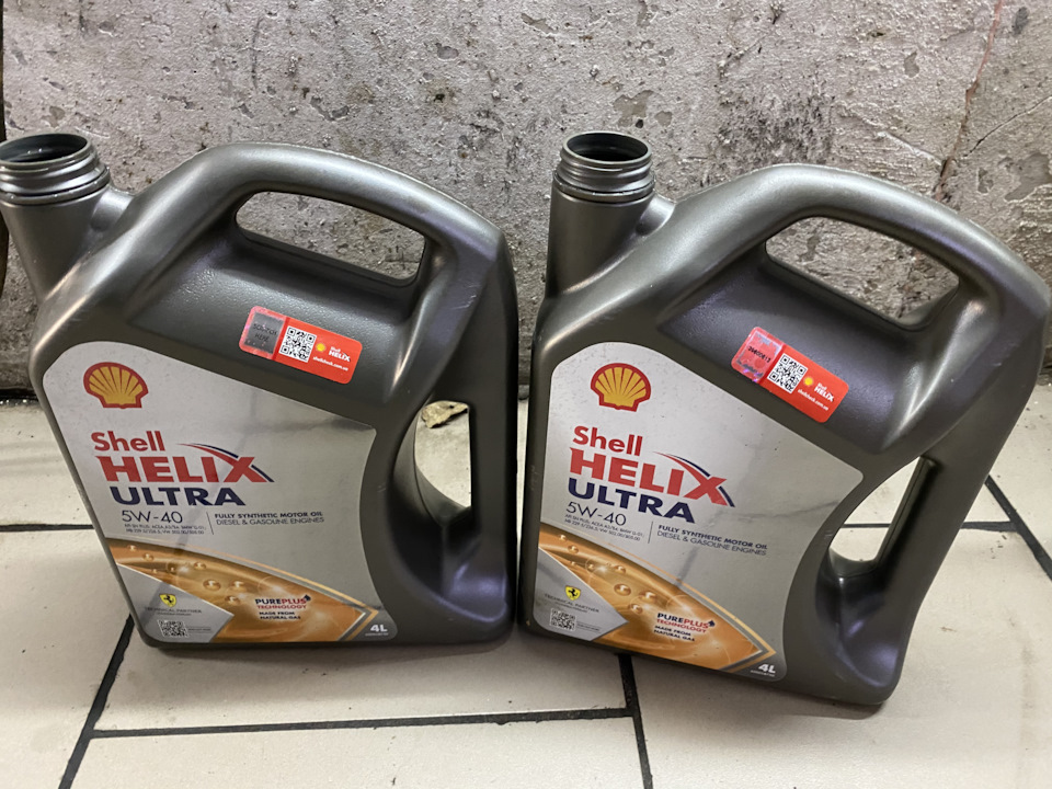 Моторна мастило Shell Helix Ultra 5W-40 1