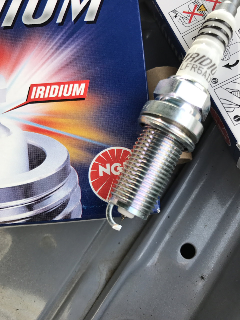 NGK 4469 LFR5AIX-11 IX Iridium Plug 3