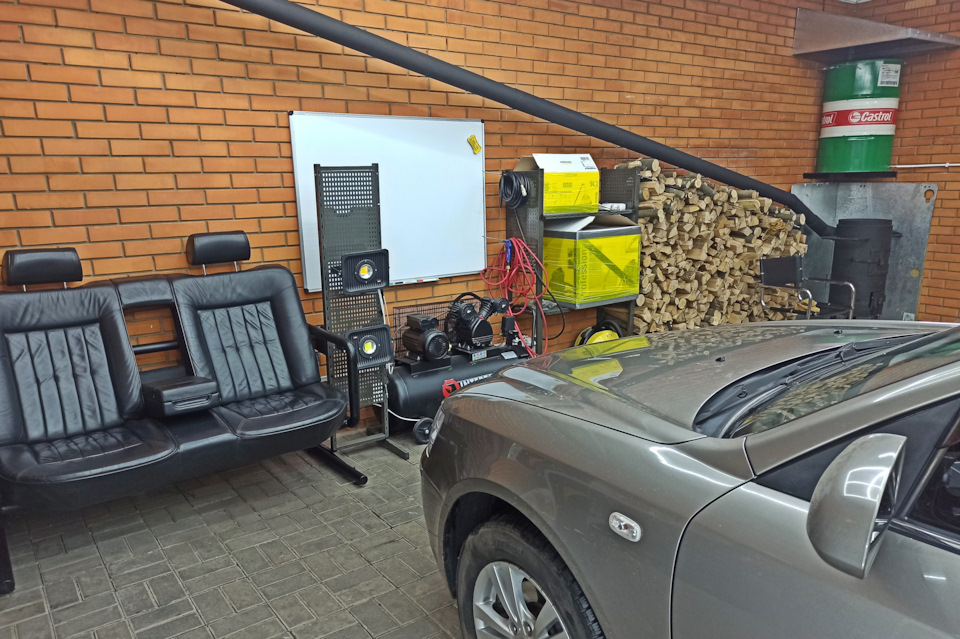 Повний дітейлінг-хімчистка, озонування, реставрація 4