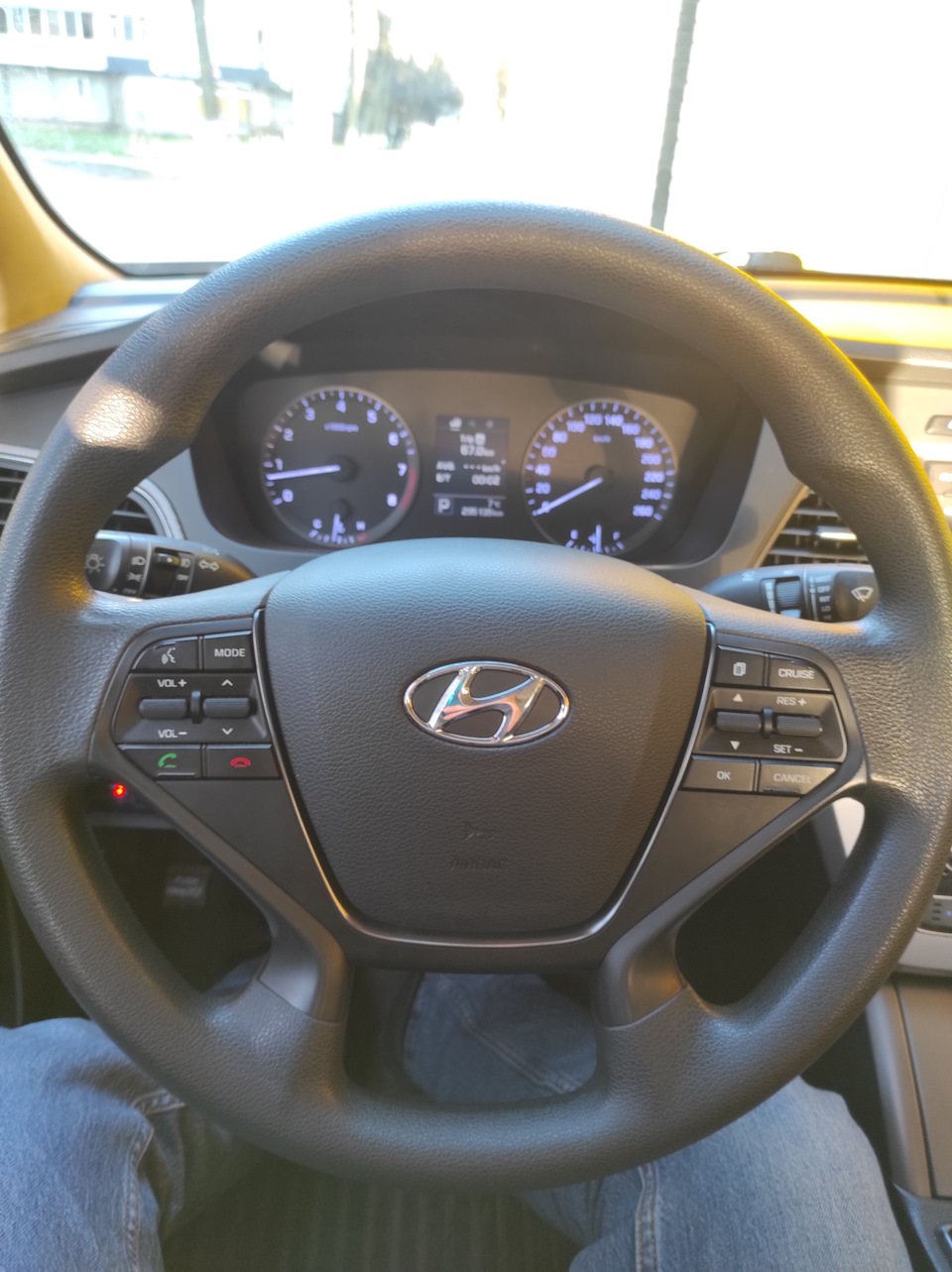 Встановлення блоку кнопок з круїзом Sonata LF 2
