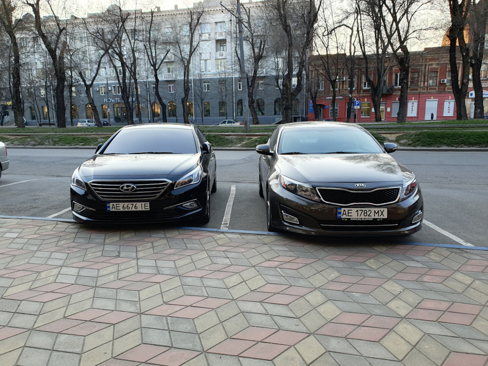 HYUNDAI SONATA LF 2015 vs KIA K5 (2013-2015) 4