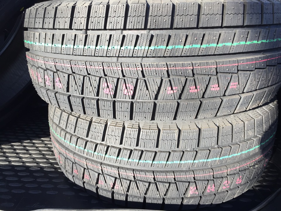 Зимова гума Bridgestone Blizzak Revo GZ 2