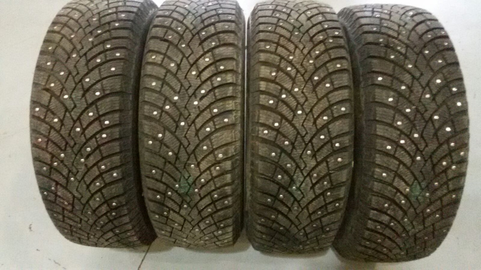 Pirelli Ice Zero 2 215/60 R16 99T XL (шип) 1