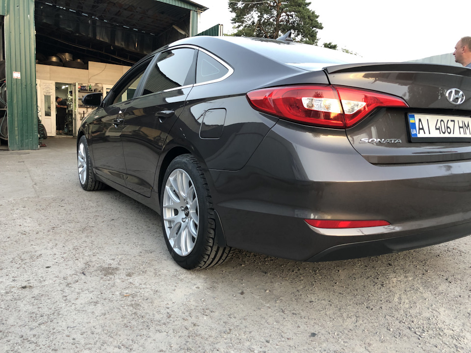 Ха, Ви думали не буде дисків? Я теж, але не втримався. Sonata LF R18 5