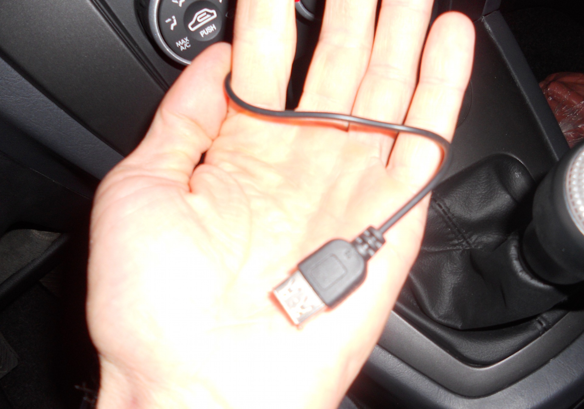 USB У штатну магнітолу 2
