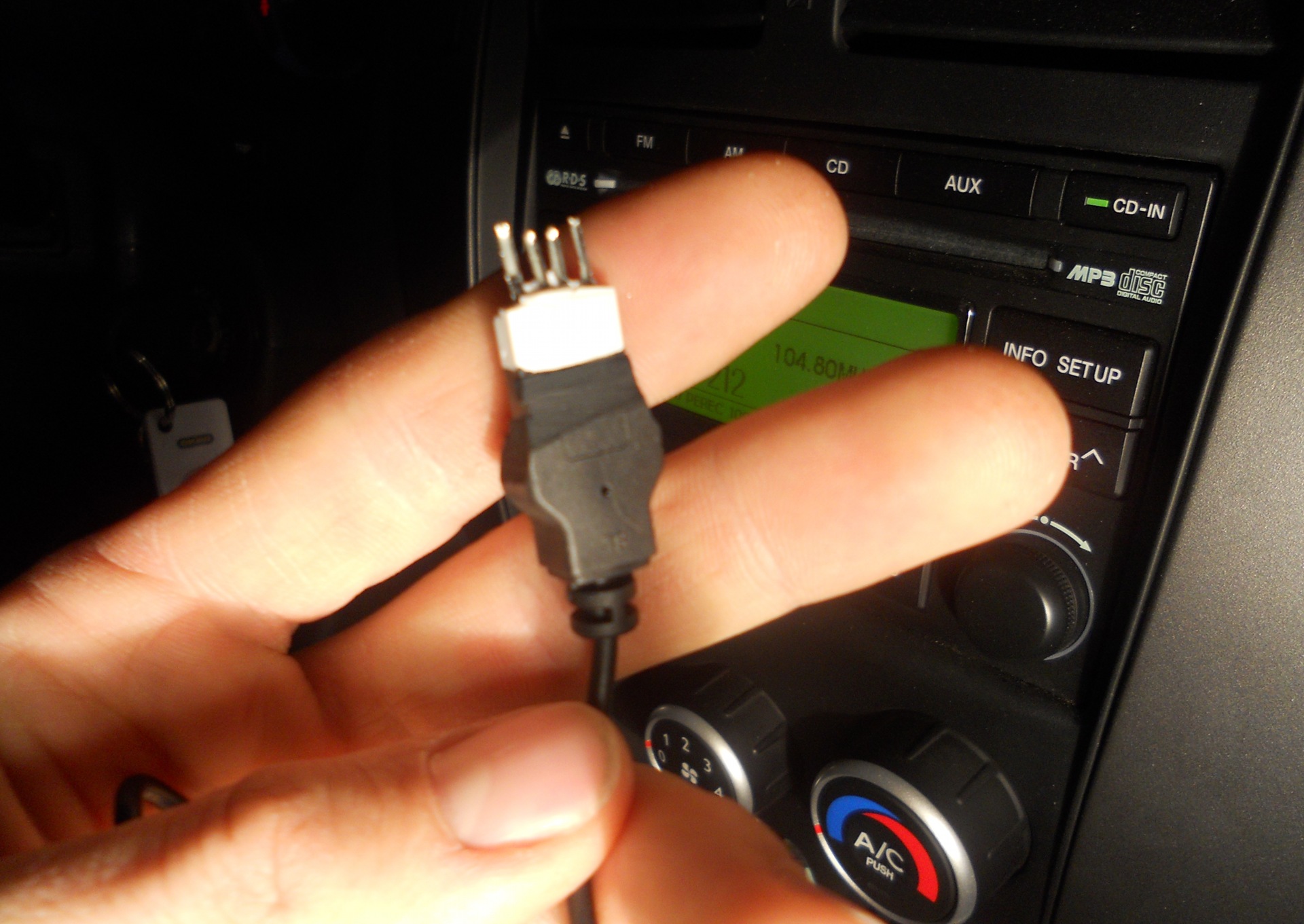 USB У штатну магнітолу 3