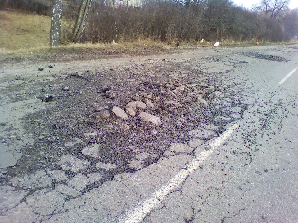 Автобан Шостка - Глухів, побитий чорнобильськими крітами 2