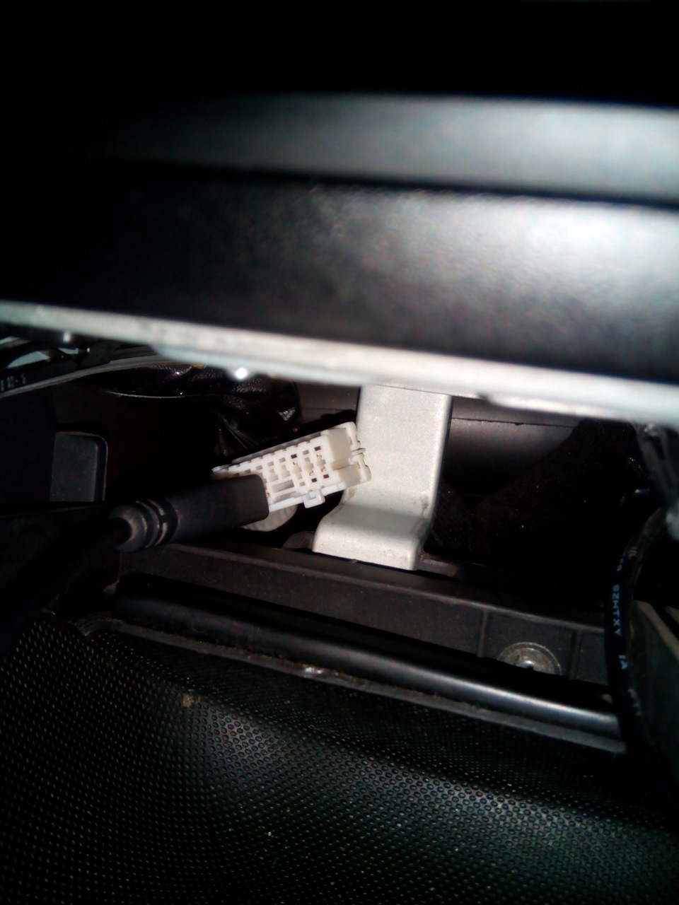 Usb у Tucson 3