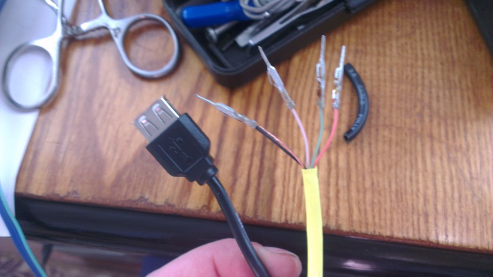 USB У штатну магнітолу 4