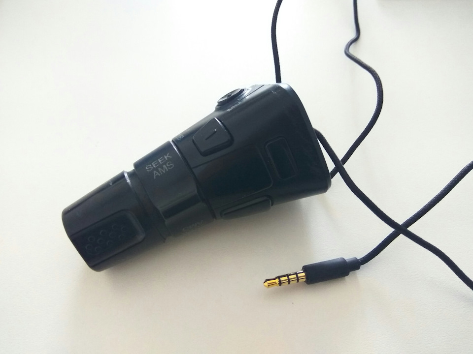 Перемикач для магнітоли Pioneer під назвою Sony RM-X2 1
