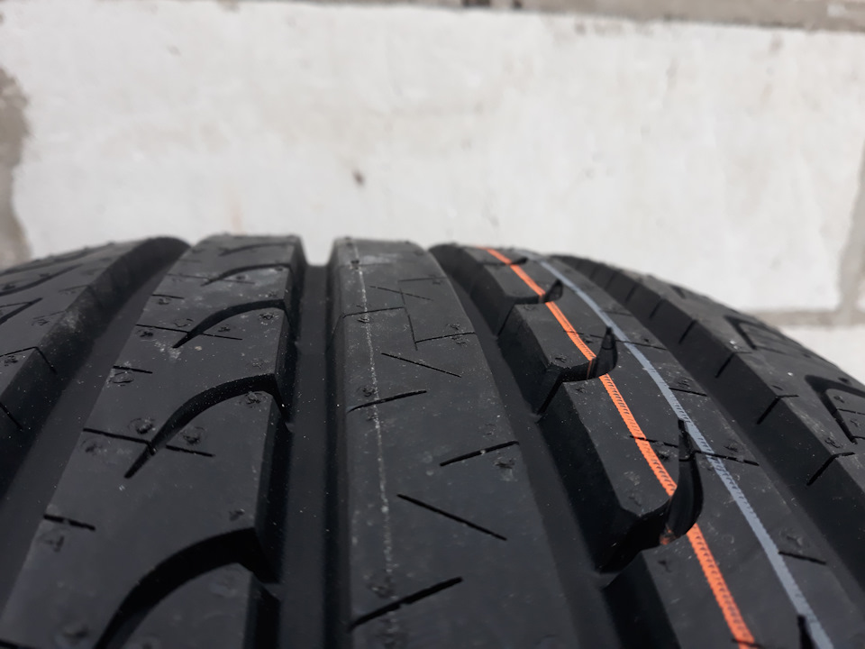 Goodyear EfficientGrip SUV 5