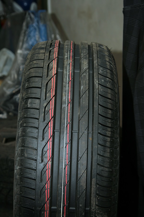 summer tires 4