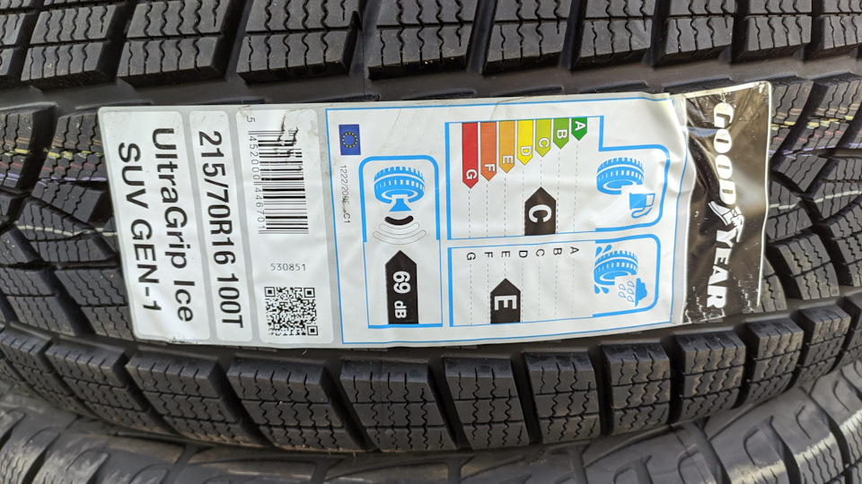 Goodyear UltraGrip Ice SUV G1 215/70 R16 5