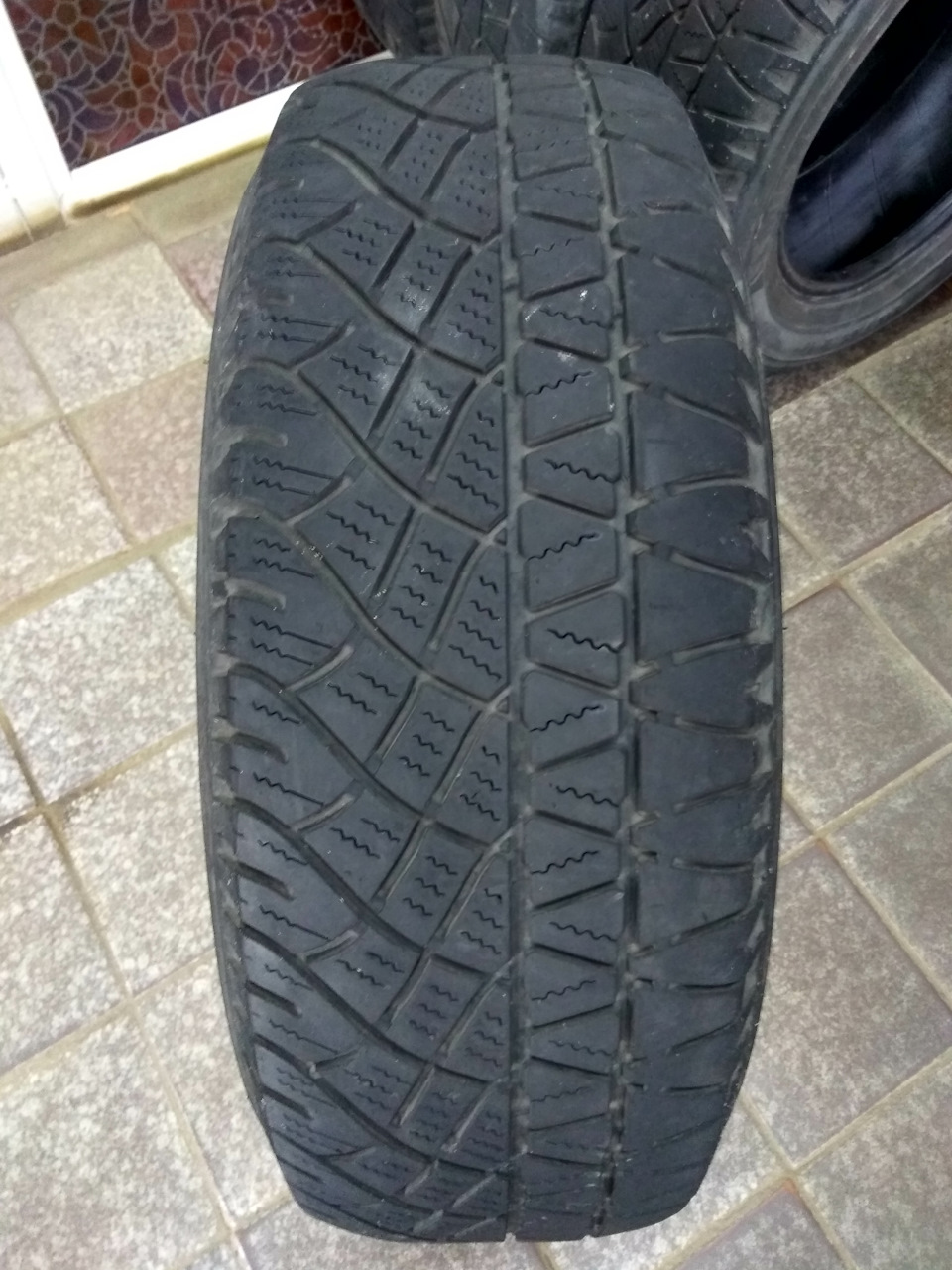 Продам Michelin Latitude Cross 215/65R16 2