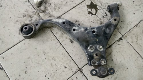 Заміна оливи та сайлентблоків передніх ричагів. 5