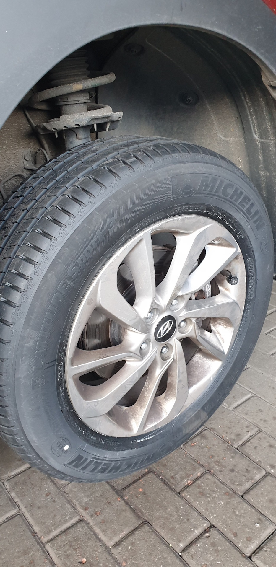 Змінив гуму літо на Michelin 2