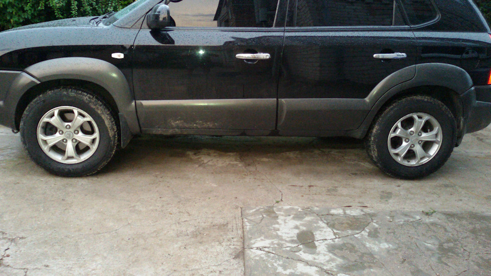 Всесезонні шини Triangle TR292 215/70 R16 5