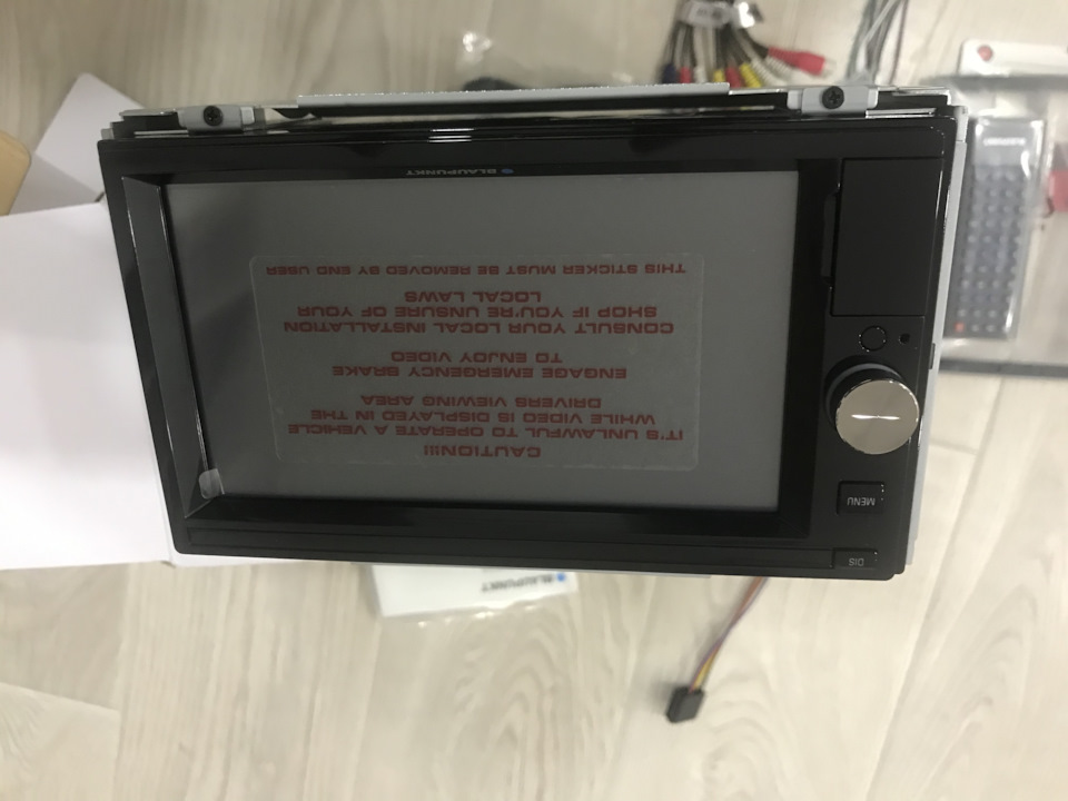 Автомагнітола Blaupunkt Santa Cruz 370 І ​​Піонер AVH-G120 DVD 3
