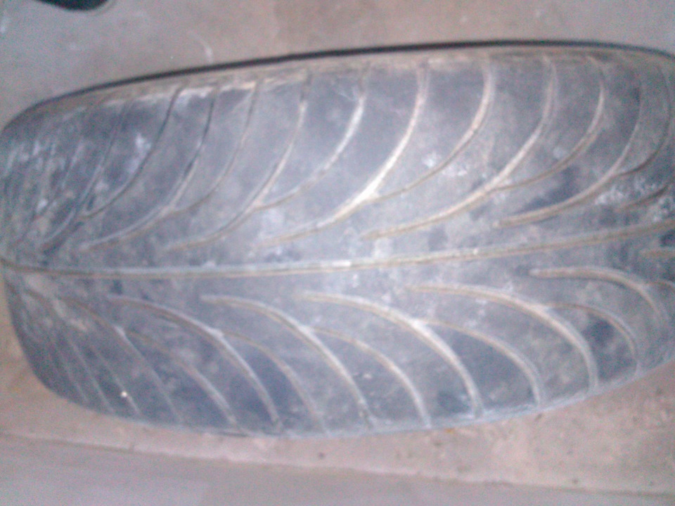 235\60ZR16 100W SUMITOMO htrz 2 - 4 шт. Одне трохи коЦане 3