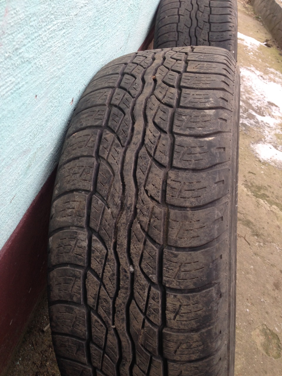 Продам Bridgestone dueler 235/60/16 5