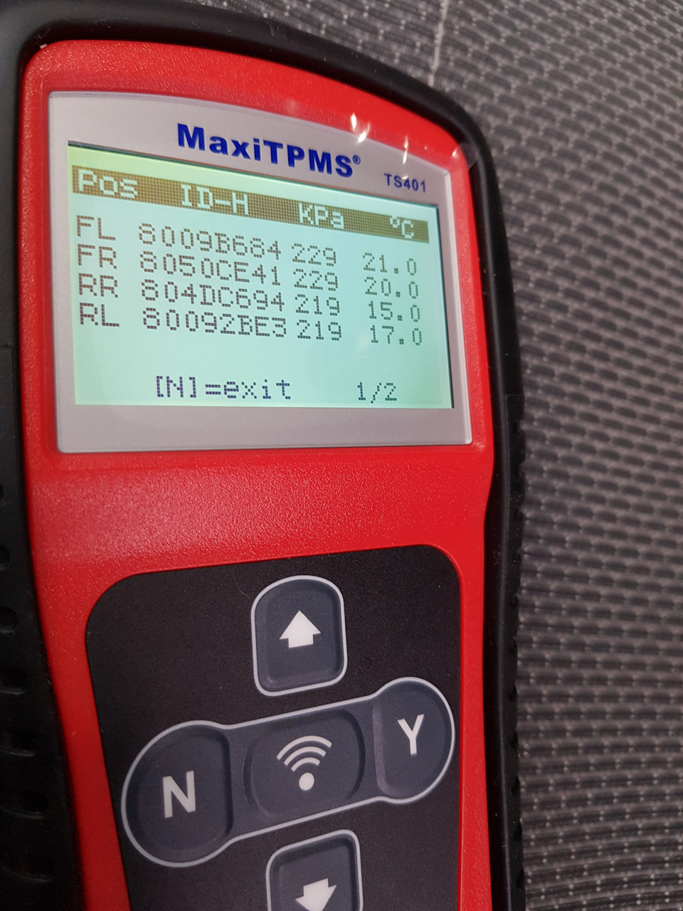 Лотарея від китайців з датчиками, або як прописати датчики тиску в шинах через GDS 3