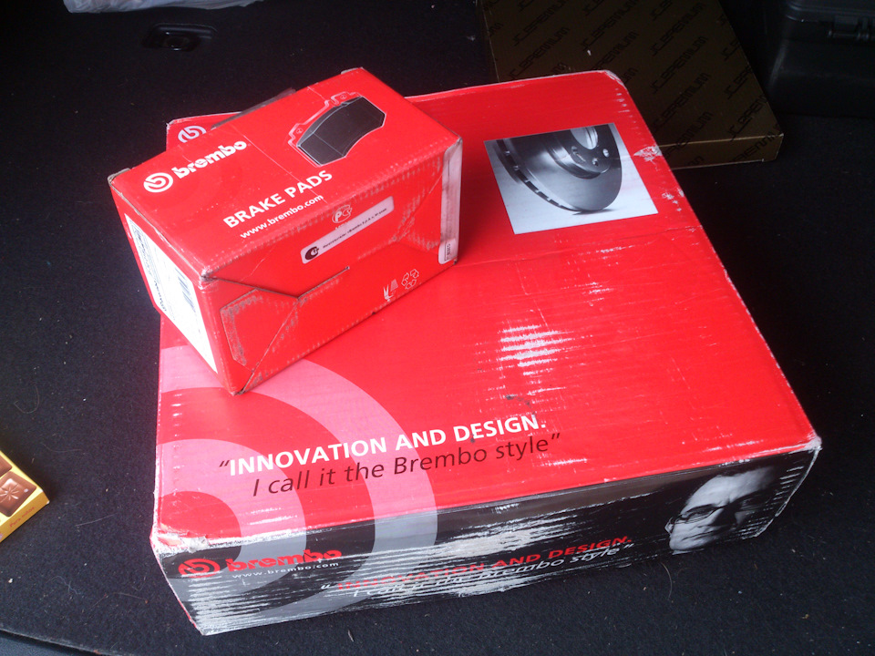 Передні гальма Brembo® 2