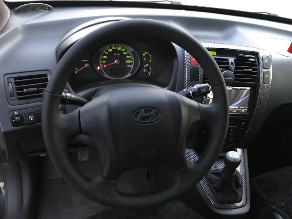 -=Руль і ручка КПП=-