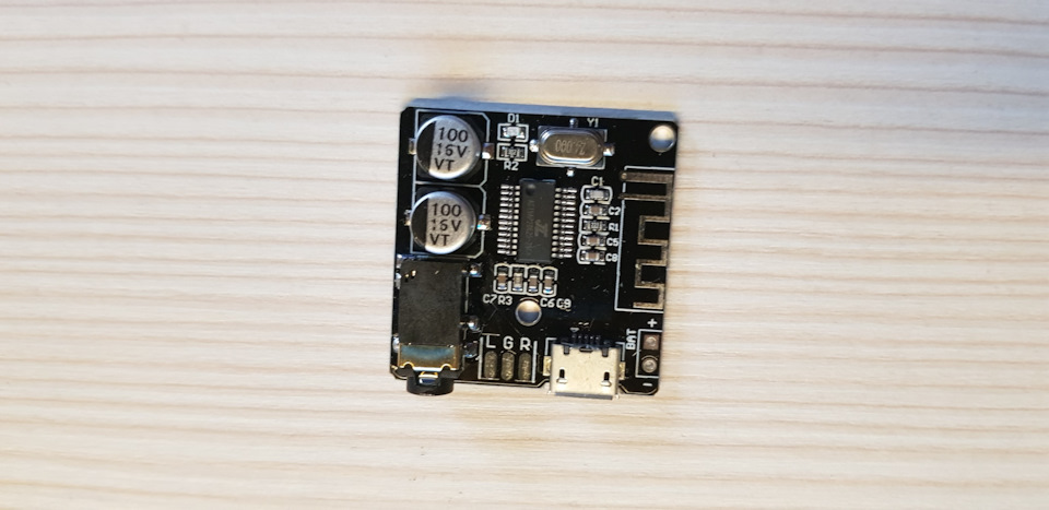 № 25. Bluetooth у штатну магнітолу Туксона 1