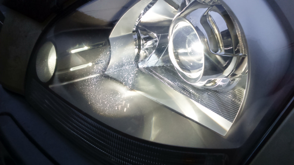 Встановлення Бі-ксенонових лінз 3 G6 HIDmetal 1