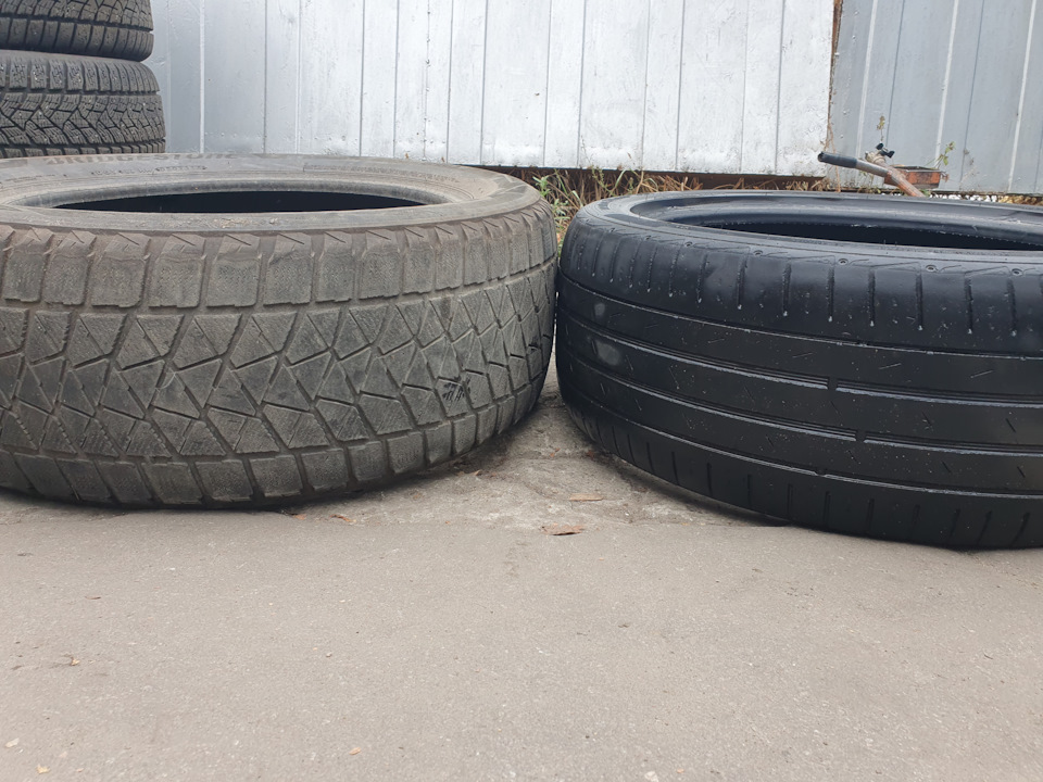Поставив зад 245/55R19 2