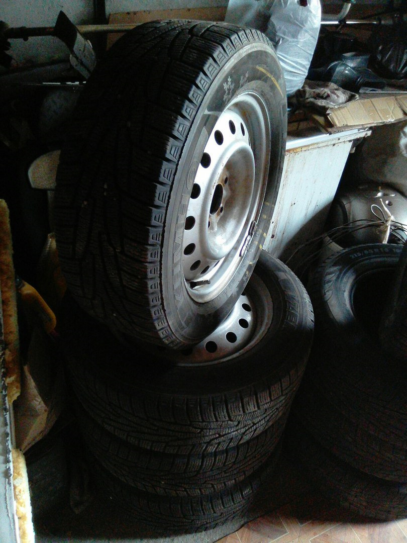 Зимова гума. Kumho kw31 1
