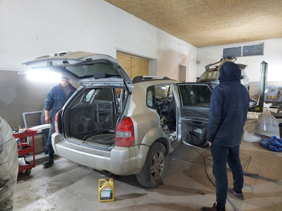 Привел в порядок салон. 2
