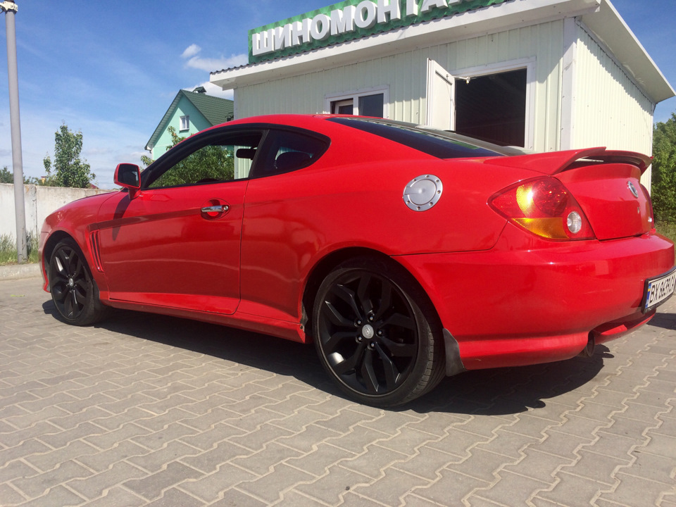 Корейські диски R18 Black edition (Veloster) 1