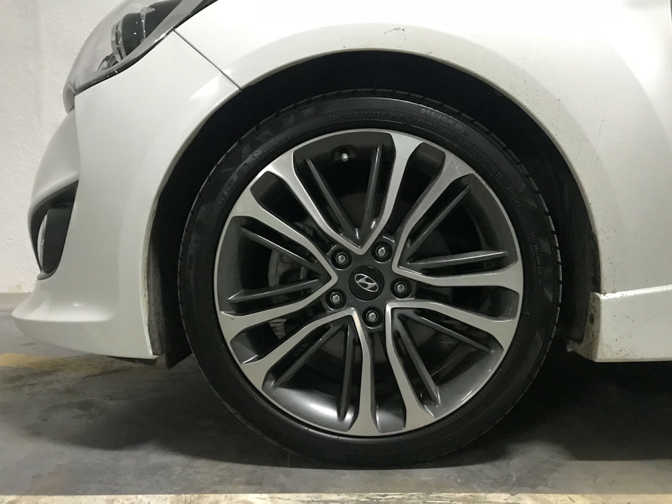 Зима на гумі Continental 225/40 R18 2