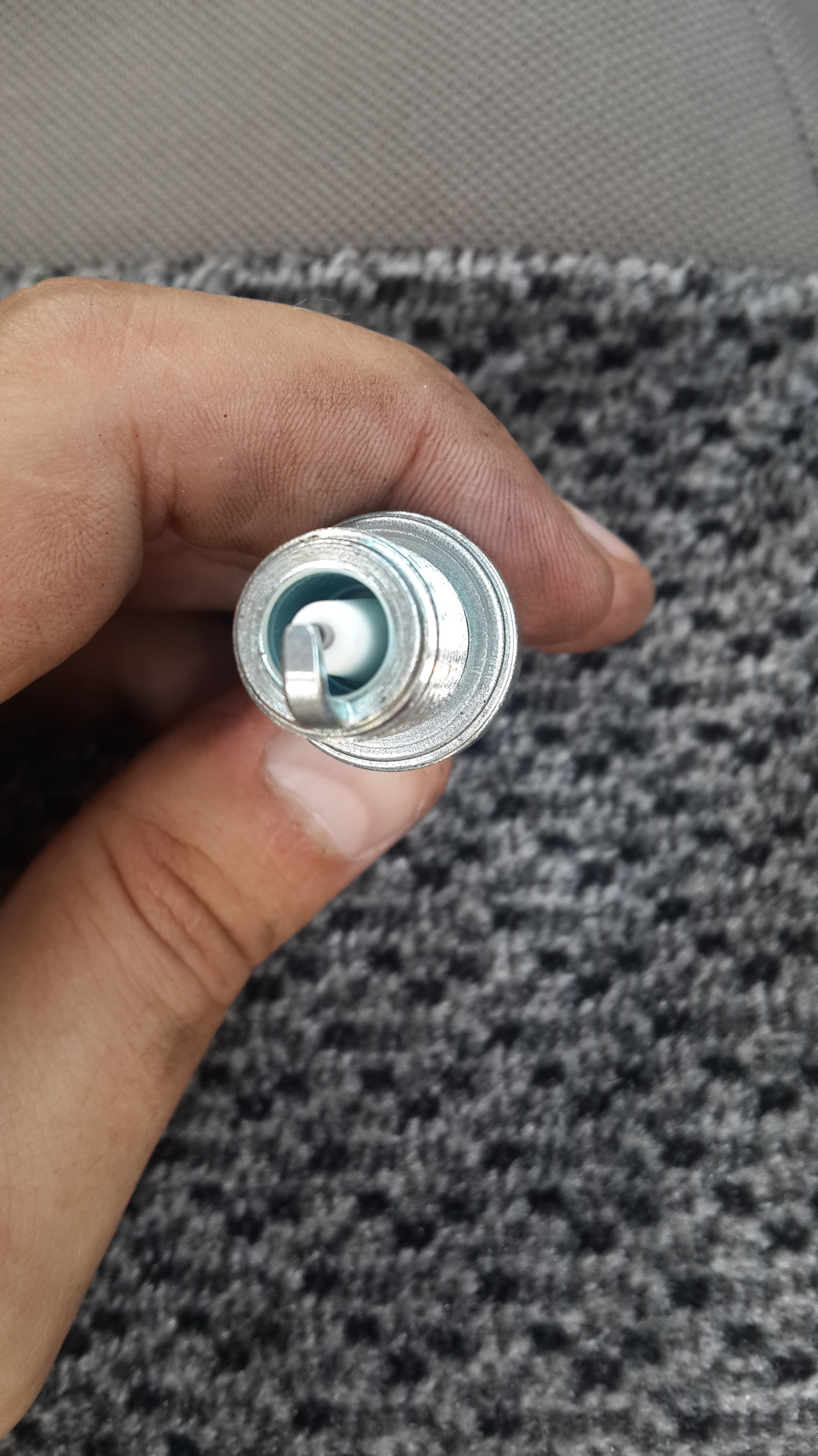 Brisk Silver DR17YS-9 4