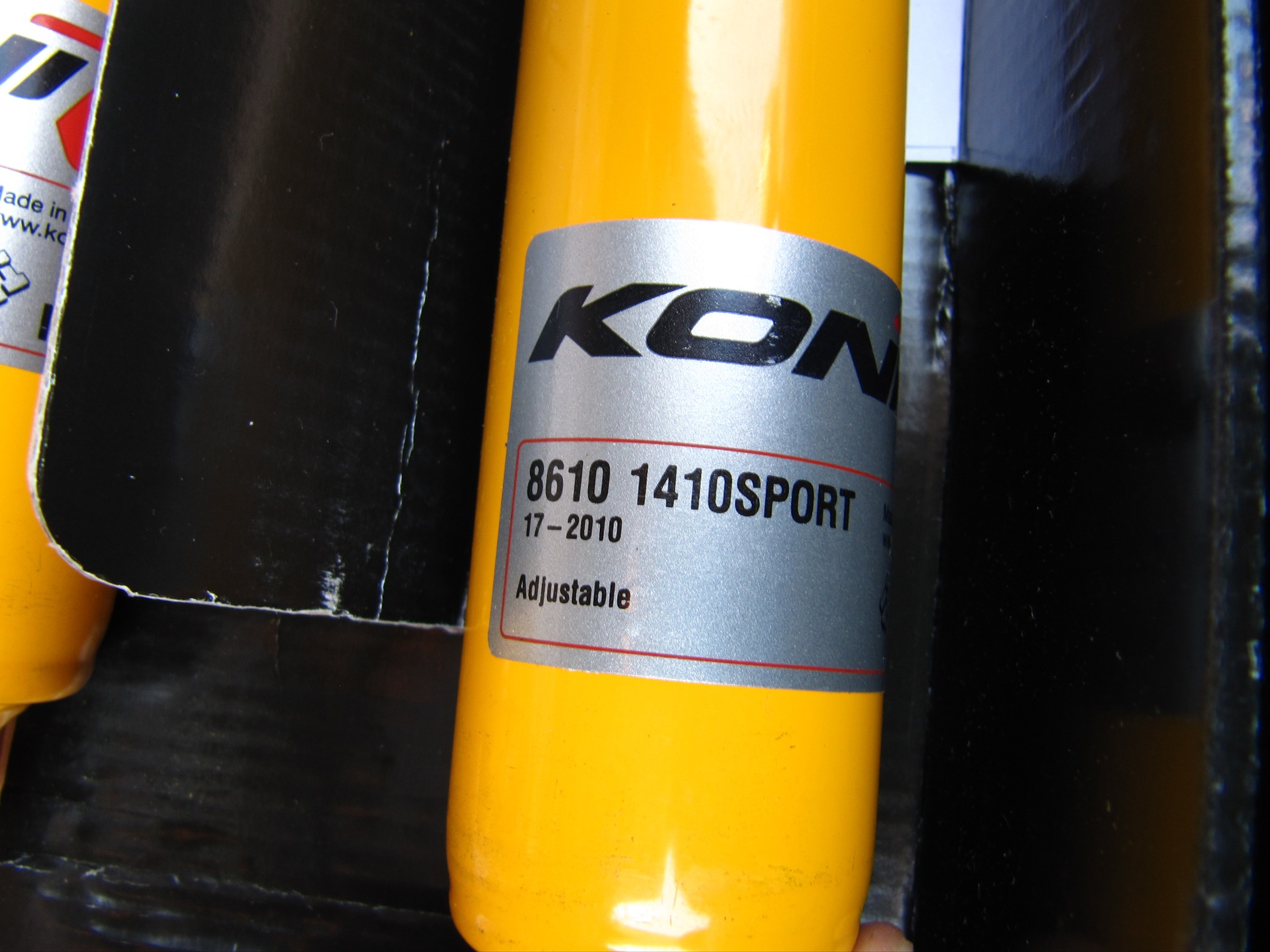 Амортизатори Koni Sport на перед 3