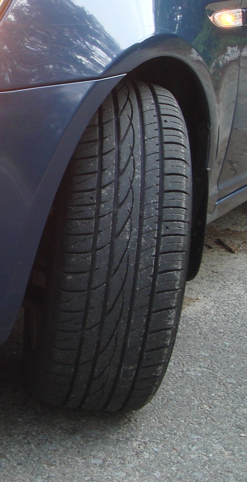 ось така у мене гума Falken Ziex 912…205/55/15 4