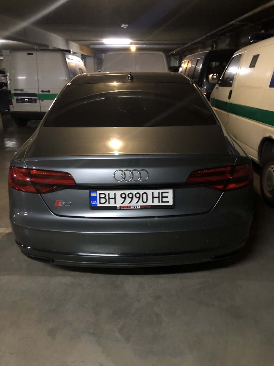 Audi s8 4