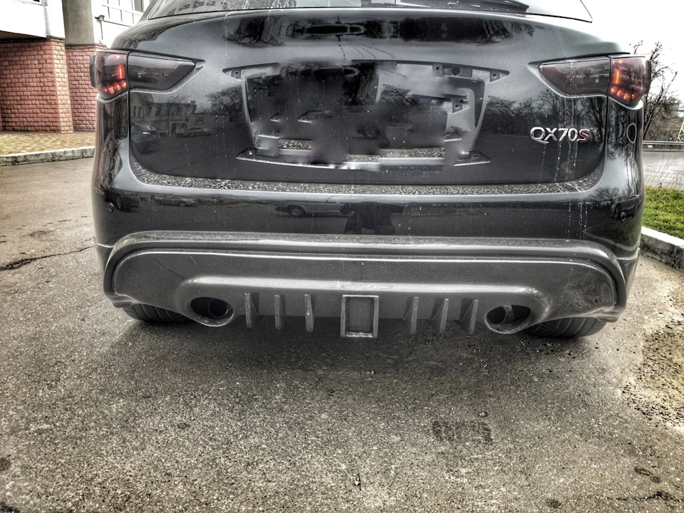 Карбоновий дифузор Vettel edition