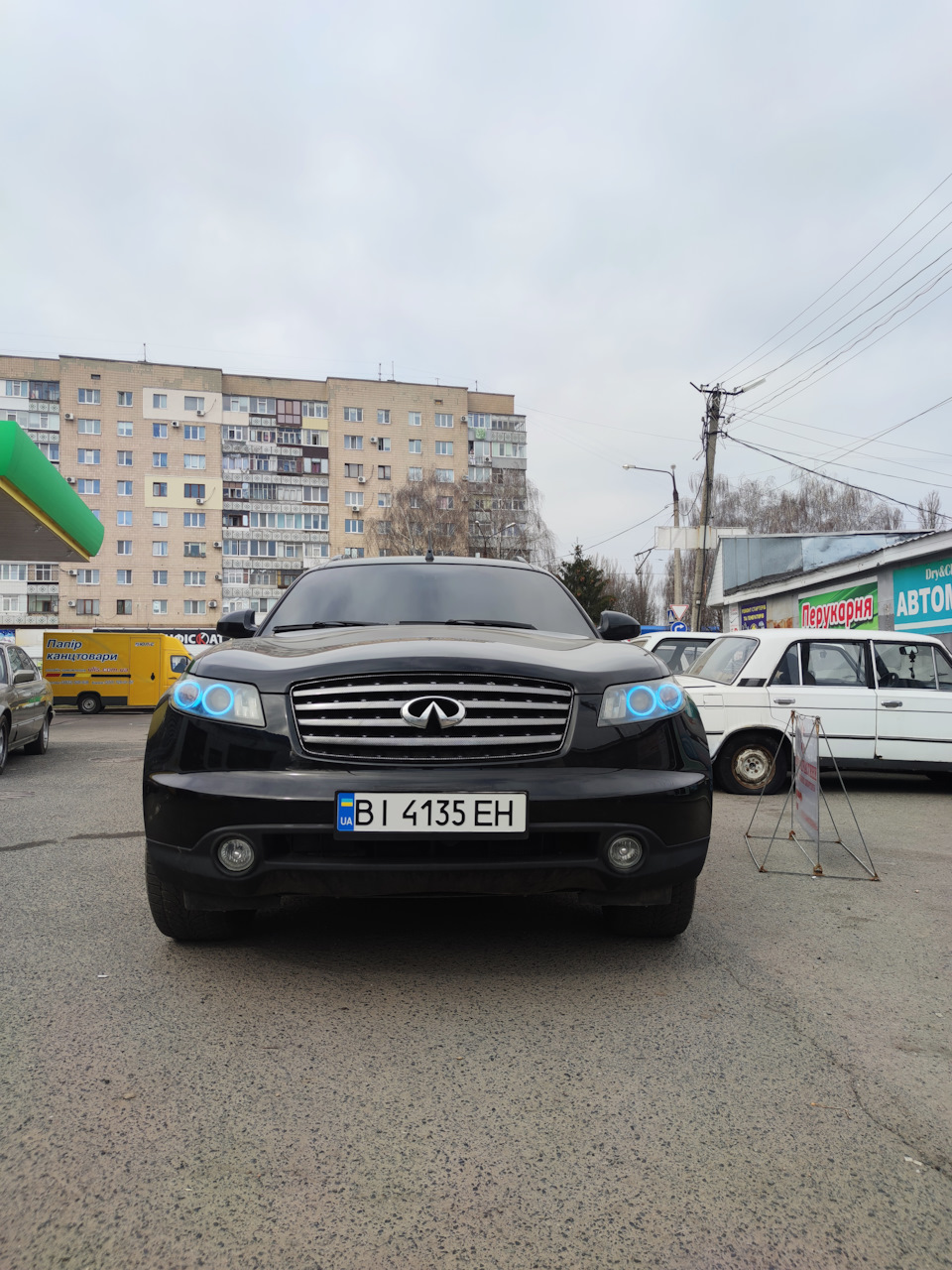 Не довго пропрацювали очі) тепер на блакитних, не скажу, що в захваті 3
