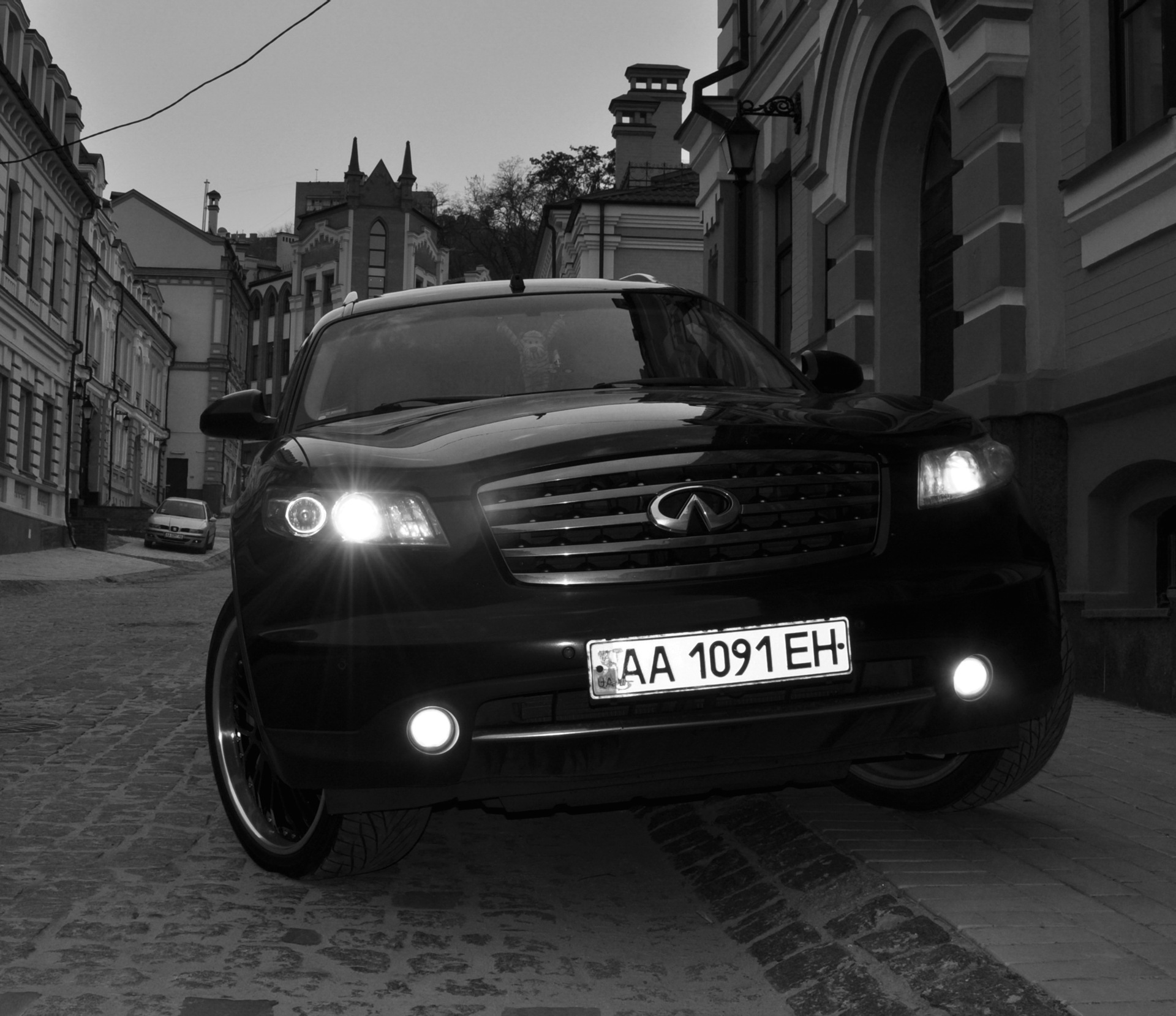 Фотосет Серед великих - Cadillac Escalade Слоник , Chevrolet Tahoe Сніжок 2