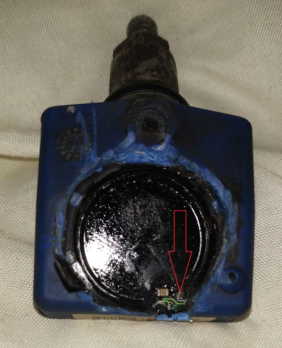 Датчики тиску TPMS на FX35 s50. Як змінити батарейку, як прописати, аналоги. 1
