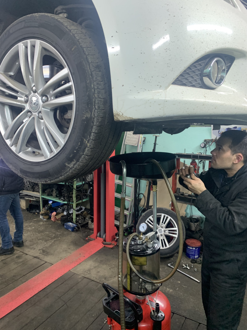 Заміна мастила 5w-30/заміна салонного фільтра/міняємо лампочки на білий 1
