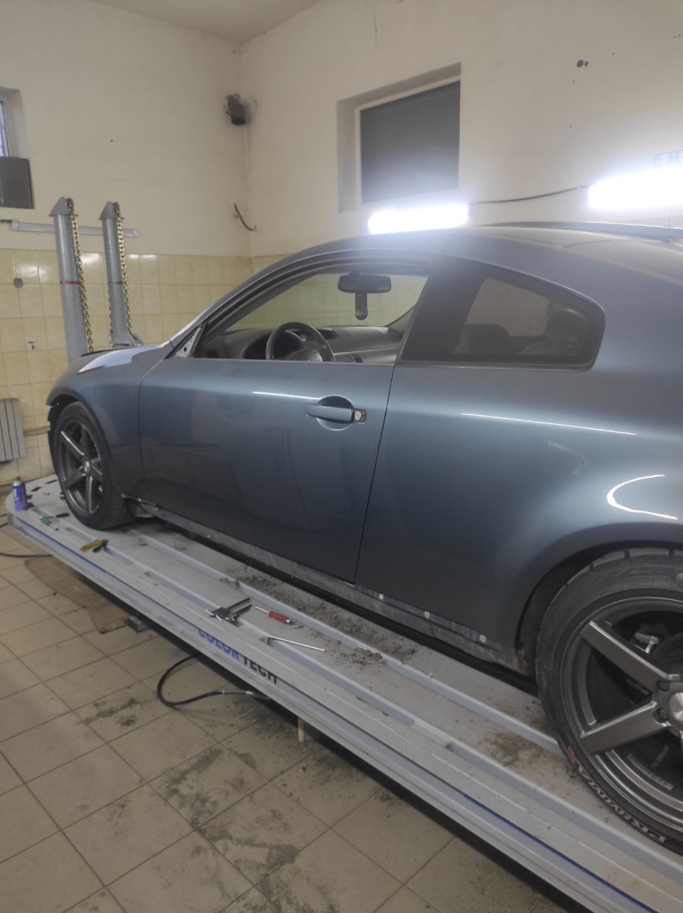 Фарбування G35 coupe 4