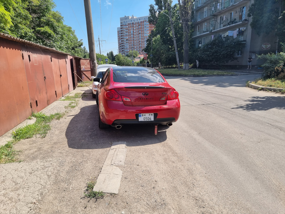 Задній бампер 4